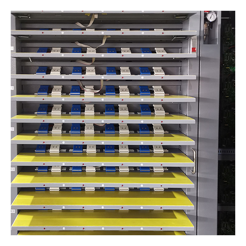 Probador de clasificación de capacidad de celda de bolsa de batería de litio de 256 canales 5V 6A
 