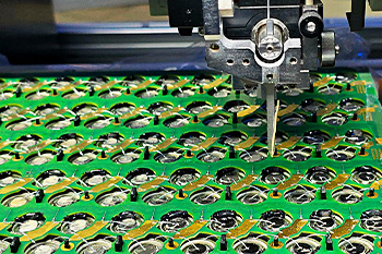 ACEY envía 10 juegos de máquinas de unión de alambre de aluminio por ultrasonidos ACEY-3753A a Alemania